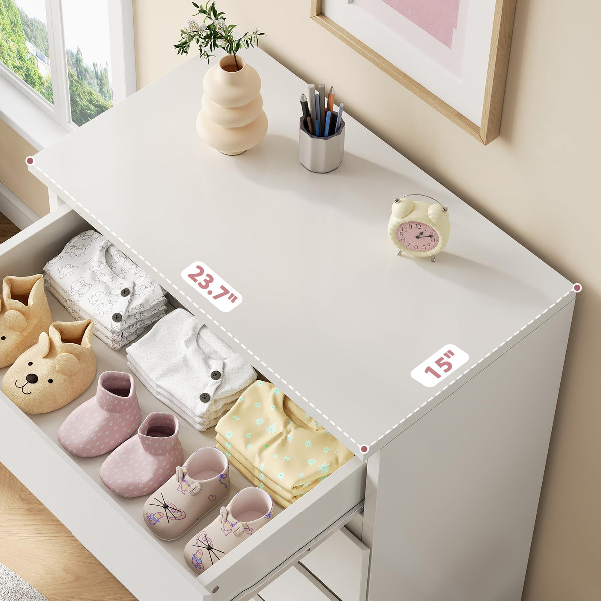 White 5 Drawer Dresser Chest of Drawers S36633