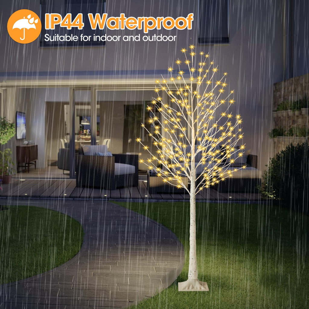 6FT Lighted Tree with 144 LED I2457