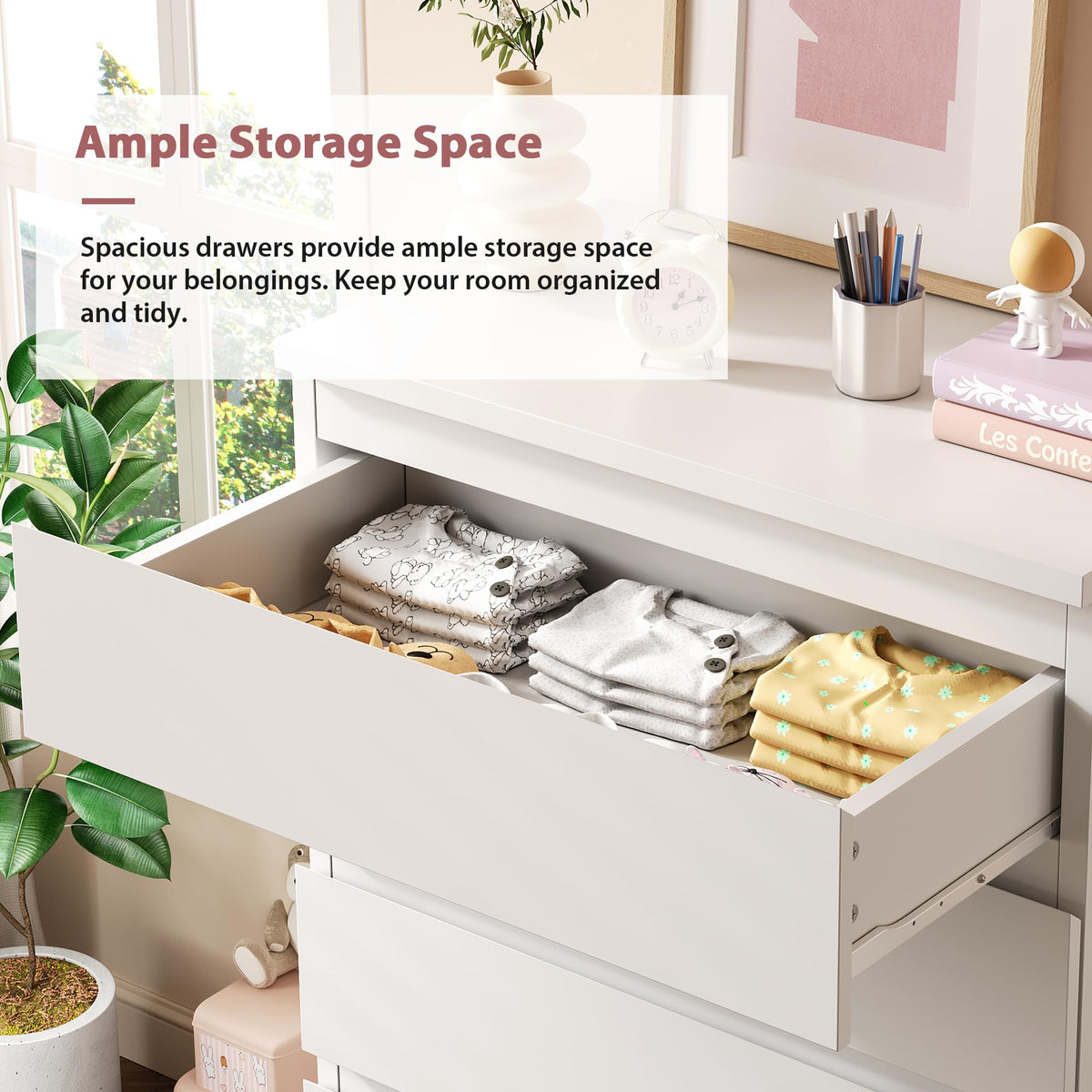 White 5 Drawer Dresser Chest of Drawers S36633