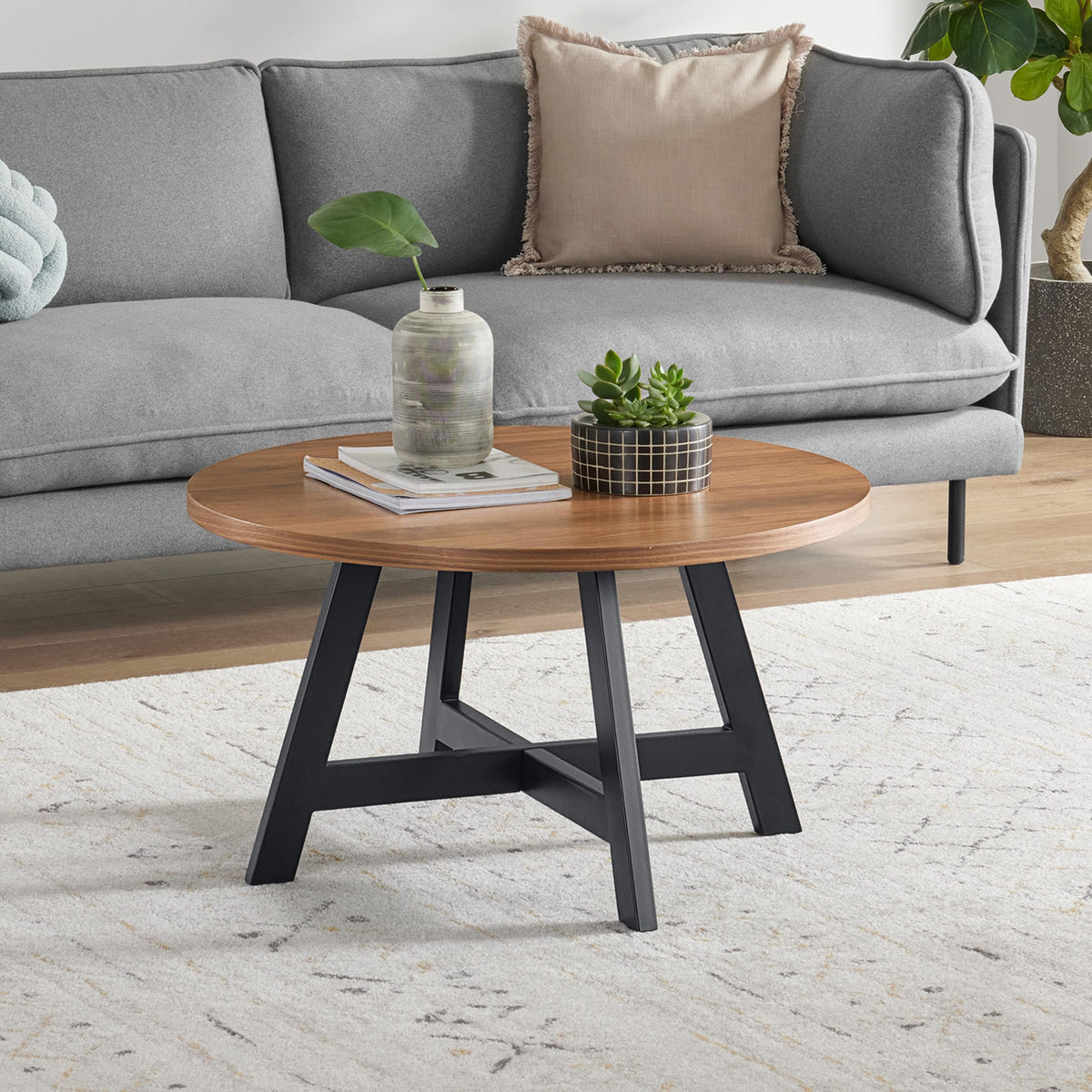Round Wood Top Metal Base Coffee Table J13137